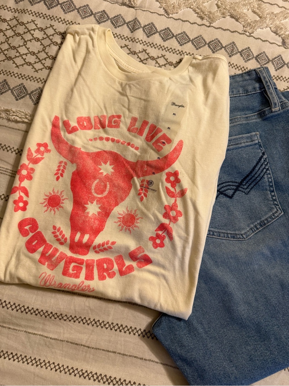 Wrangler Cream Tee with Bright Pink Cowgirl Graphic - Picture 2 of 5